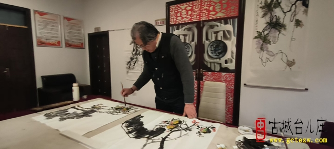 笔墨传情颂水乡 名家聚力绘初心丨台儿庄墨香斋艺术笔会再添名家风采（图）