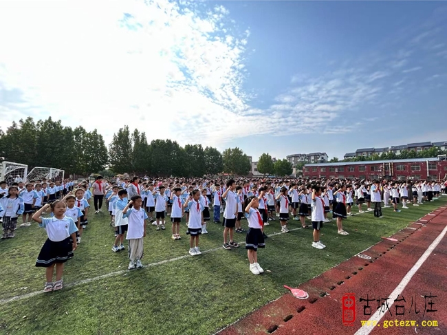 台儿庄实验小学西关校区开展“珍爱生命 远离毒品”主题教育活动（图）