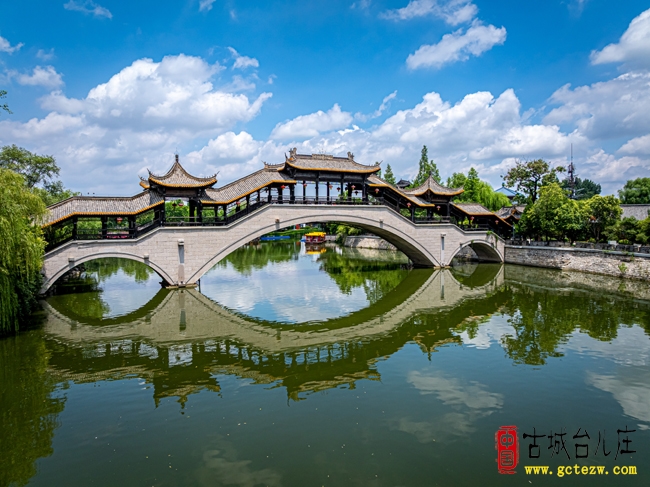 枣庄市台儿庄：蓝天白云扮靓古城（图）