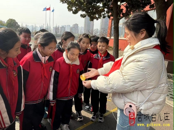 植此青绿，共”树”未来-鑫昌路小学开展植树节主题活动（图）