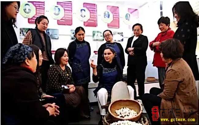 全国先进个体工商户 丨 台儿庄区谭氏丝绸庄经营者谭君（图）