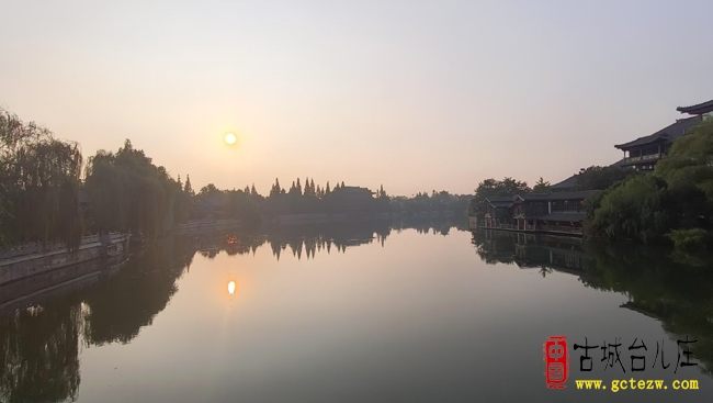 湘鲁红色情相连 千里寻梦英雄城丨湖南游客探访台儿庄追忆英烈初心（图）