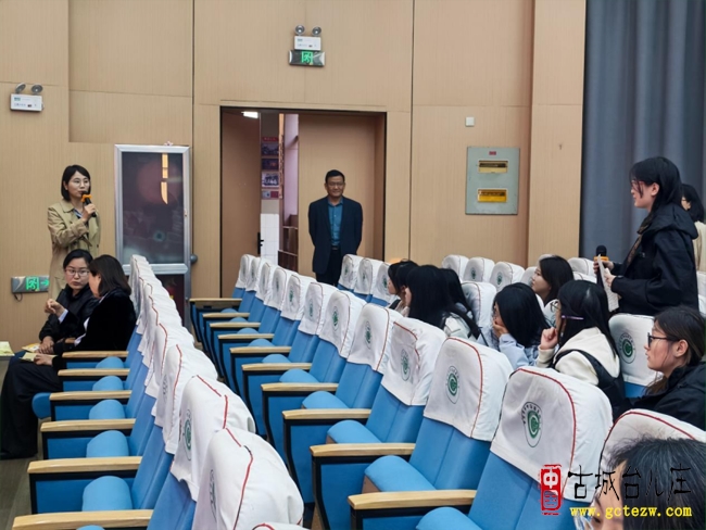 建基地 展优课 促成长丨鑫昌路小学顺利举行枣庄学院小学教育专业见习活动（图）