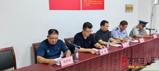 山东联盾保安公司召开庆祝《建军99周年》座谈会（图）
