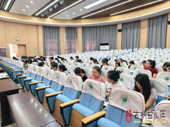 严守教学常规，精研提质课堂丨鑫昌路小学语文开展专题教研活动（图）