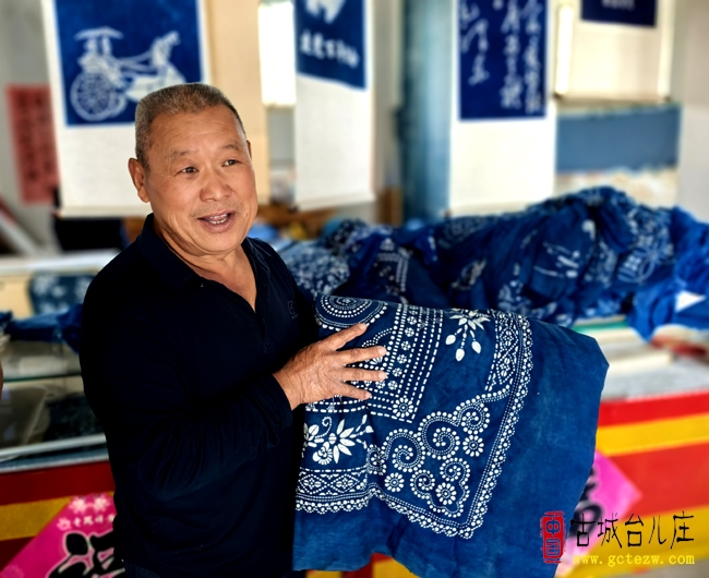 访山东省蓝花布印染传承人李常平：让千年非遗在泥沟“重生”（图）