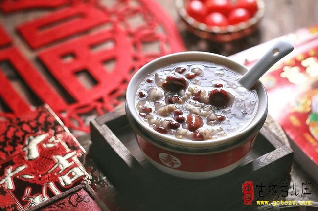 《腊八颂》作者：张法远